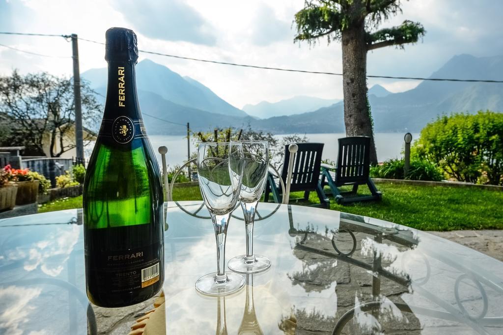 Villa Bianca Varenna Cameră foto